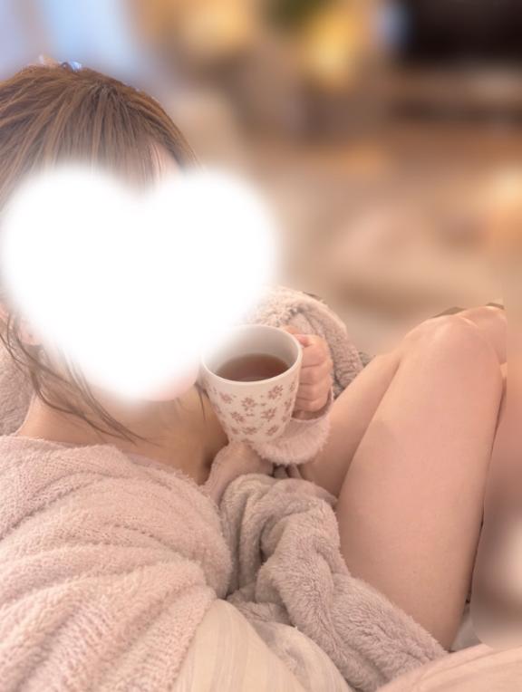 小鳥遊ひな